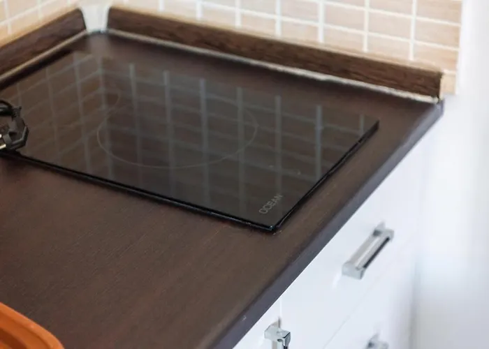 Apartment Stylish With Scenic Gardens By Pikhost